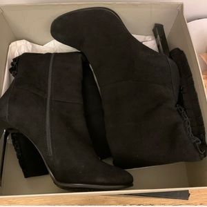 Lizette Women's Suede Knee-High Boots